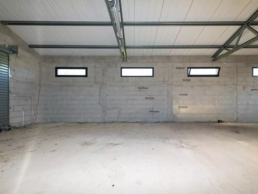 Immagine 59 di Villa in vendita  a Soleminis