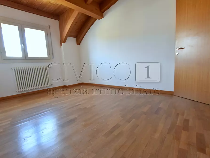 Immagine 15 di Appartamento in vendita  in via canestrini a Padova