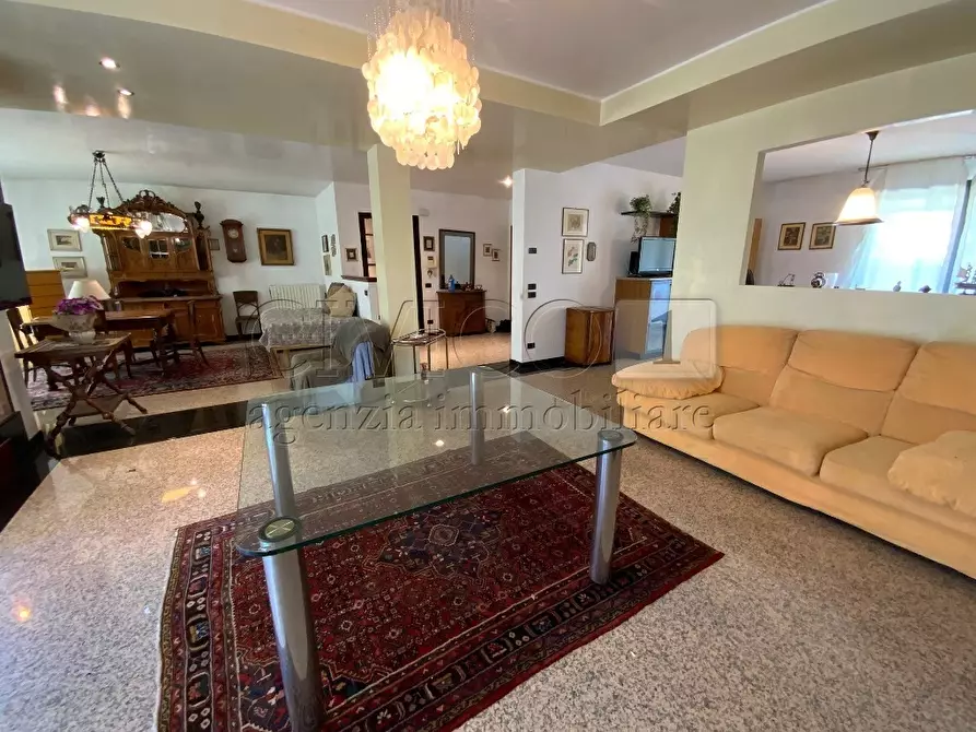 Immagine 9 di Casa bifamiliare in vendita  in via deledda 13 a Selvazzano Dentro