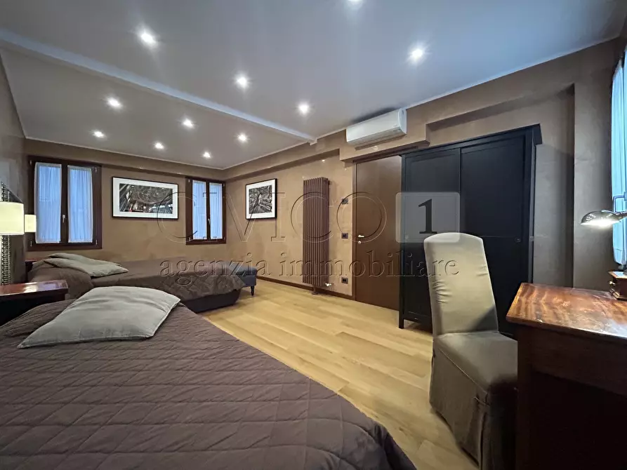 Immagine 14 di Appartamento in affitto  in San Marco a Venezia