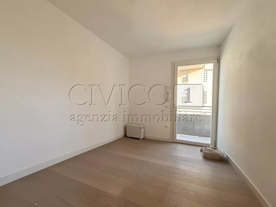 Immagine 9 di Appartamento in vendita  in Via Domenico Meschinelli 71 a Vicenza
