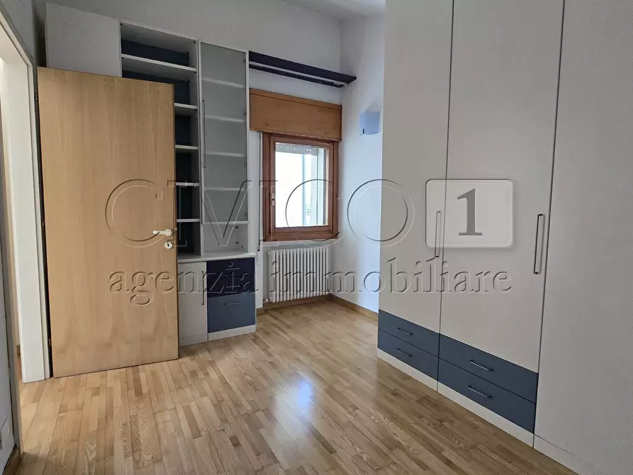 Immagine 27 di Casa bifamiliare in vendita  a Torri Di Quartesolo