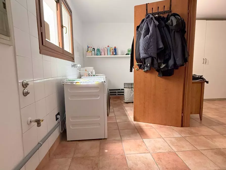 Immagine 20 di Casa bifamiliare in vendita  in Via Marconi 109 a Torri Di Quartesolo