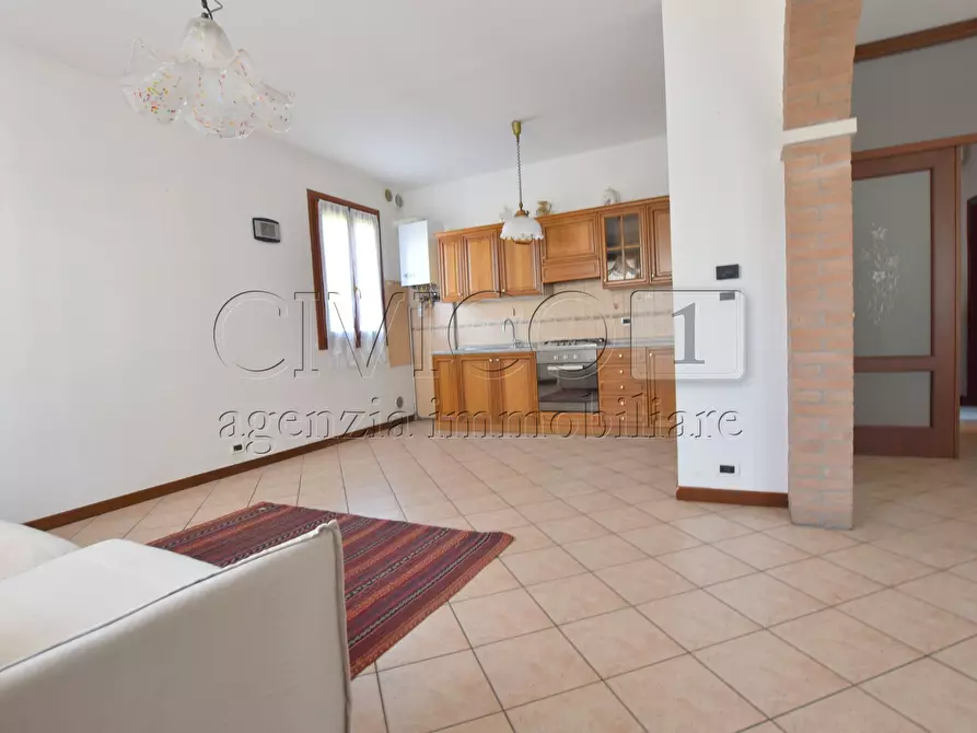 Immagine 41 di Villa in vendita  in Via Bolzano a Saonara