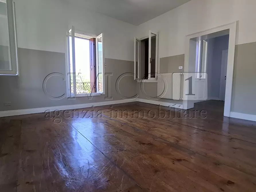 Immagine 38 di Villa in vendita  in Viale Scalabrini a Bassano Del Grappa