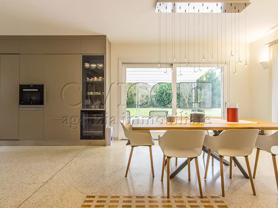 Immagine 3 di Casa bifamiliare in vendita  a Vicenza