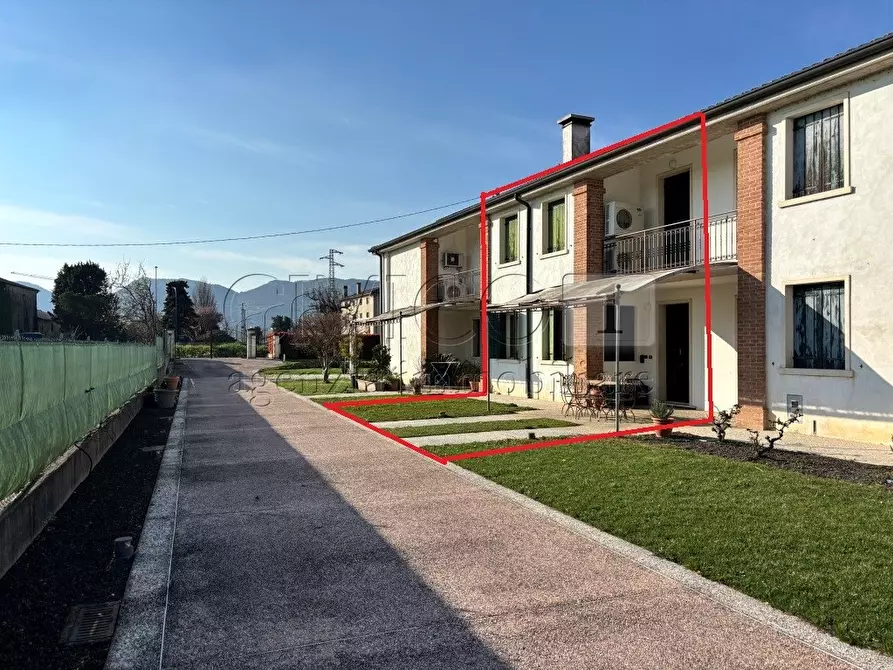 Immagine 34 di Porzione di casa in vendita  in Via Ore 7 a Barbarano Mossano