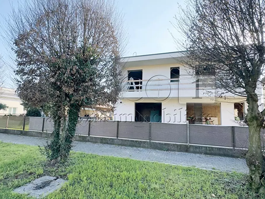 Immagine 5 di Casa trifamiliare in vendita  in Via dei Favari 3 a Limena