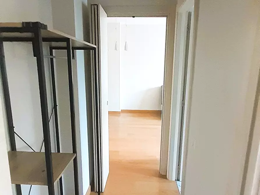 Immagine 17 di Bilocale in affitto  in via Dei Salici 20 a Gallarate