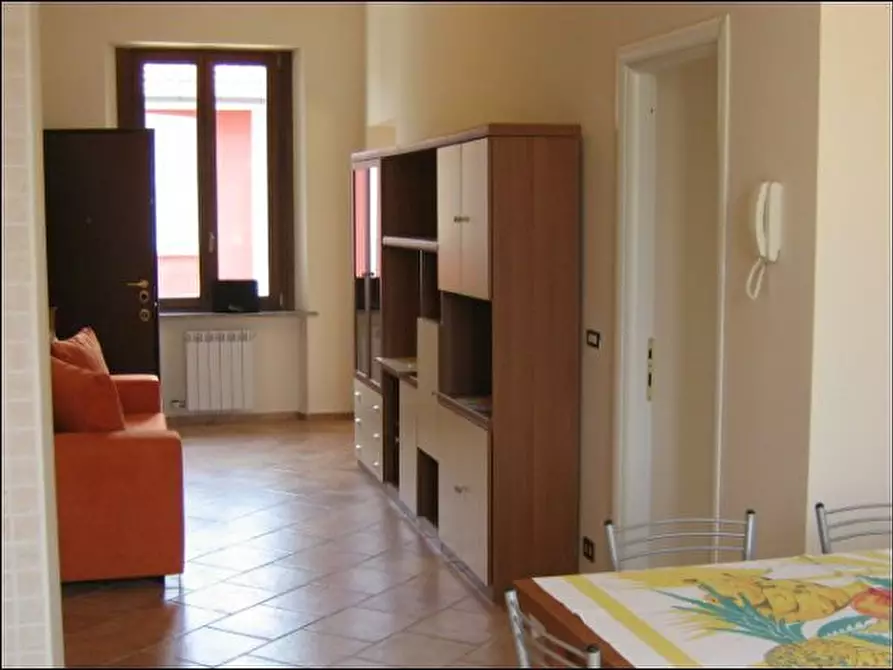 Immagine 7 di Bilocale in affitto  in via Marconi a Somma Lombardo