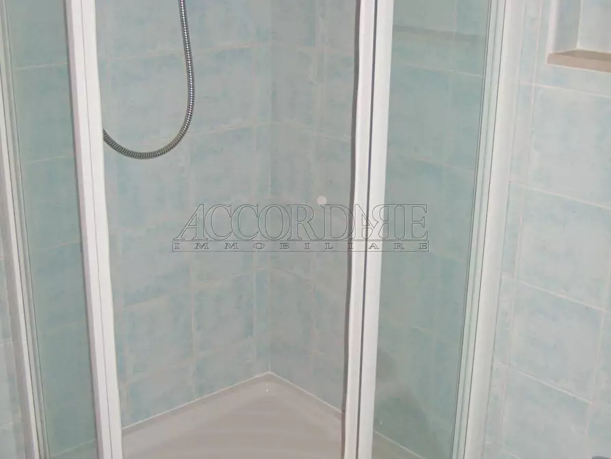 Immagine 7 di Trilocale in affitto  a Montegrotto Terme
