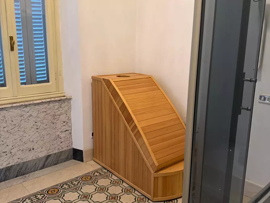 Immagine 41 di Villa in vendita  in Via Firenze 48 a Carrara