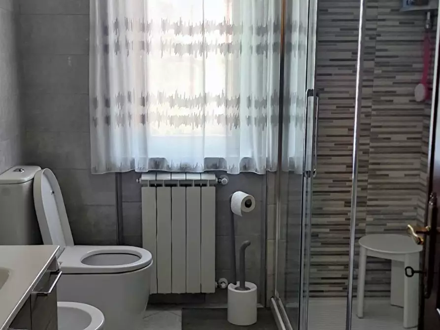Immagine 4 di Casa semindipendente in vendita  in Via Dogana 23 a Ortonovo