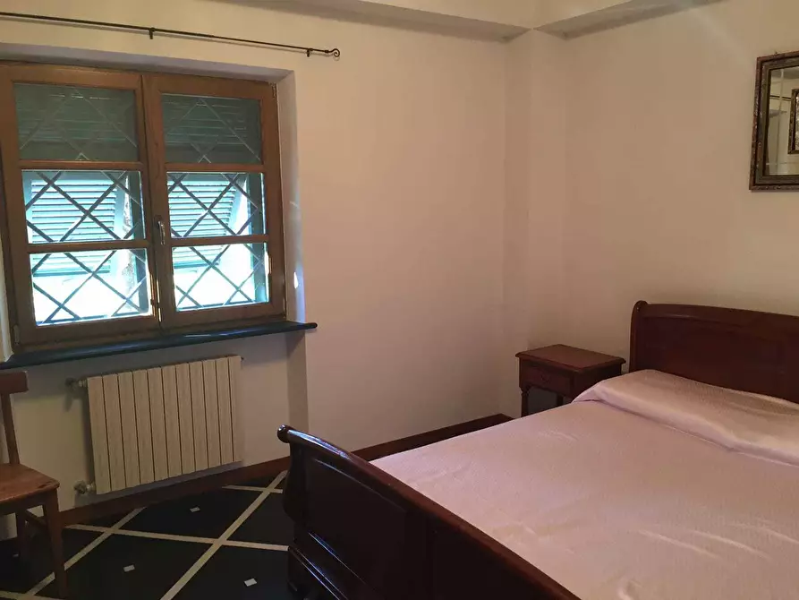 Immagine 9 di Villa in vendita  in Viale Malaspina 19 a Castelnuovo Magra