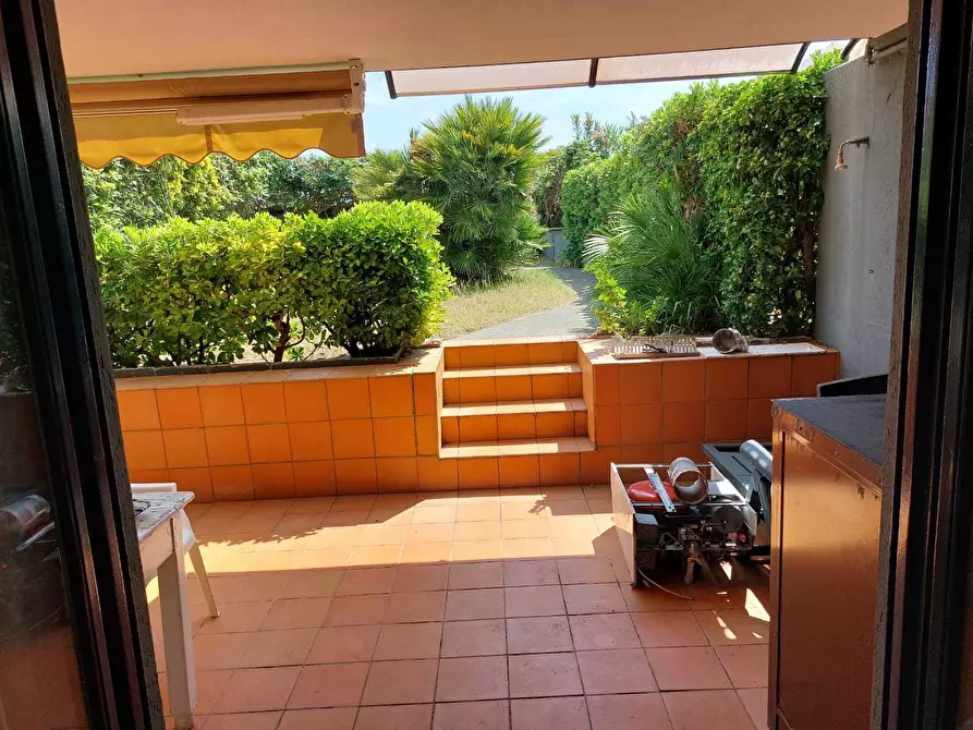 Immagine 7 di Bilocale in vendita  in Viale Galileo Galilei 133 a Carrara