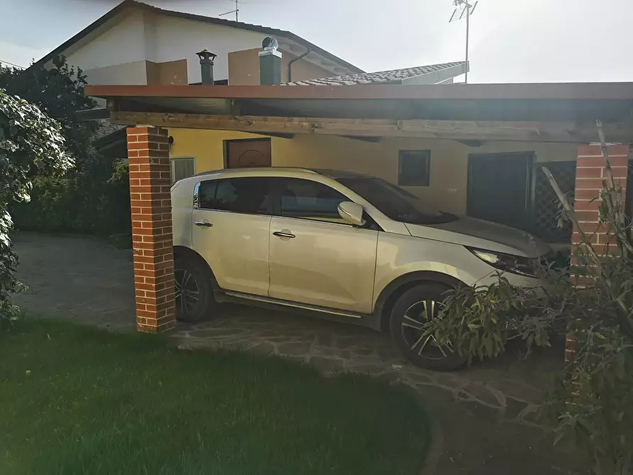 Immagine 8 di Villetta a schiera in vendita  in Via Pometo 10 a Carrara