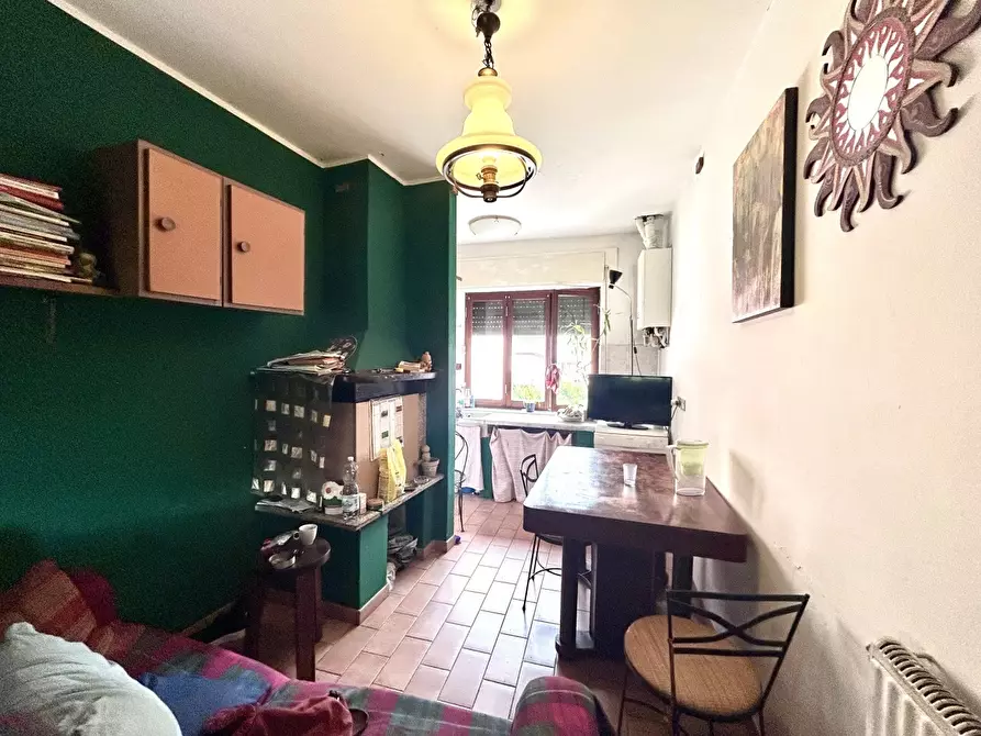 Immagine 3 di Casa semindipendente in vendita  in Via Serravalle 15 a Ortonovo