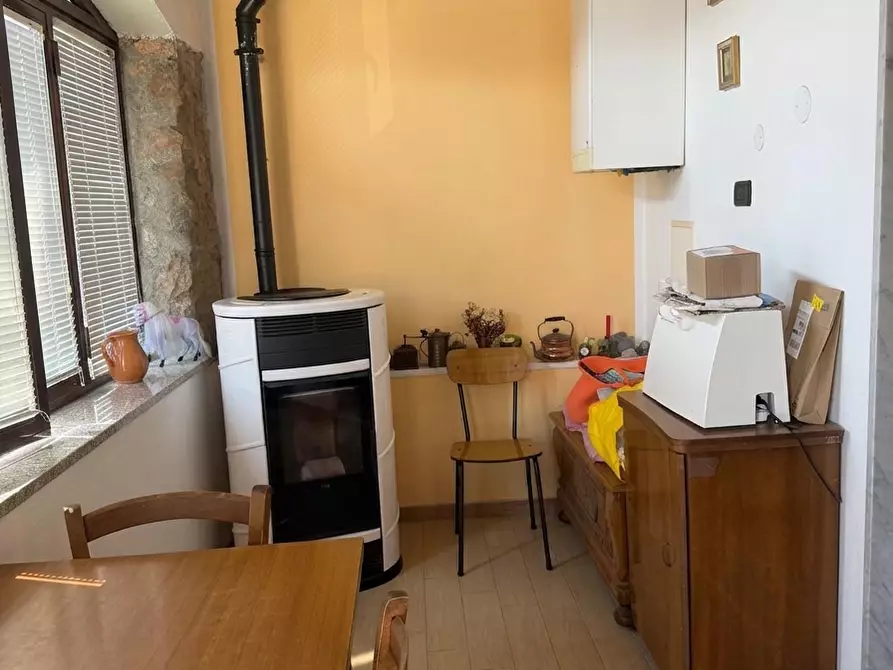 Immagine 1 di Casa semindipendente in vendita  in Via Palvotrisia 99 a Castelnuovo Magra