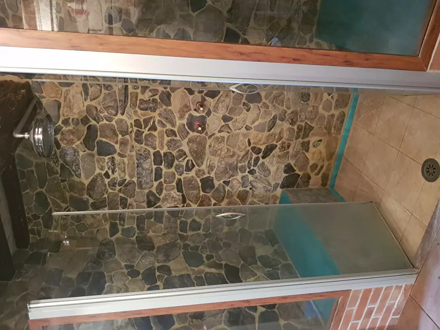 Immagine 34 di Villa in vendita  in Via Milazzo 65 a Carrara