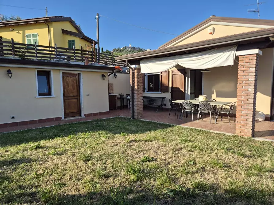 Immagine 24 di Terratetto in vendita  in Via Salicello 116 a Castelnuovo Magra
