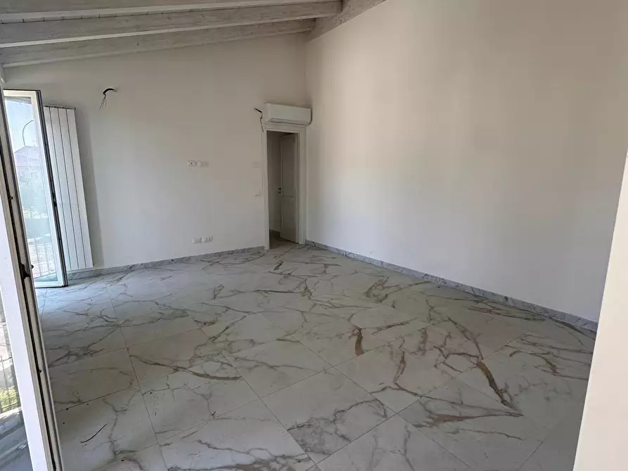 Immagine 15 di Casa semindipendente in vendita  in Via Litoranea 55 a Ameglia