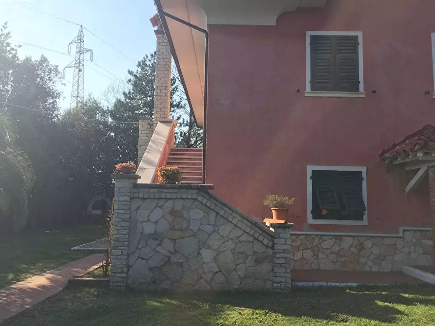 Immagine 32 di Villa in vendita  in Viale Malaspina 19 a Castelnuovo Magra