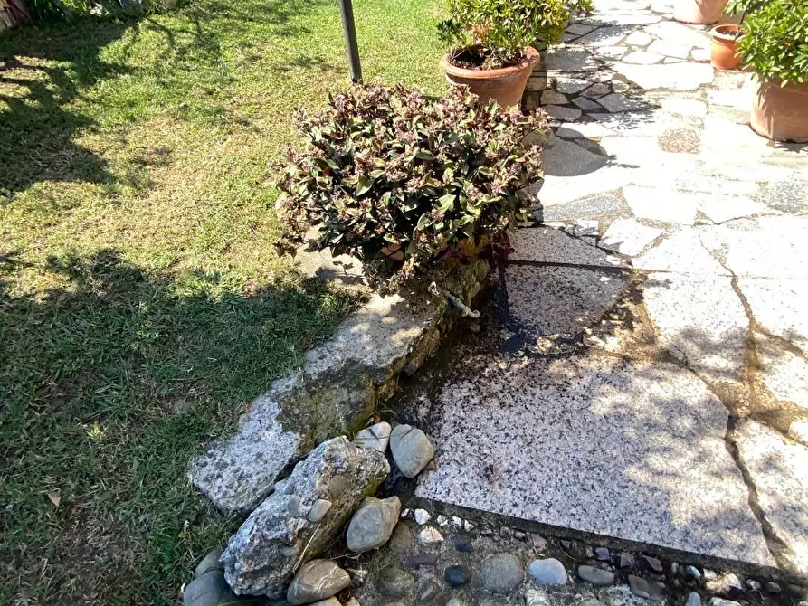 Immagine 13 di Villetta a schiera in vendita  in Via Montecchio 7 a Fosdinovo