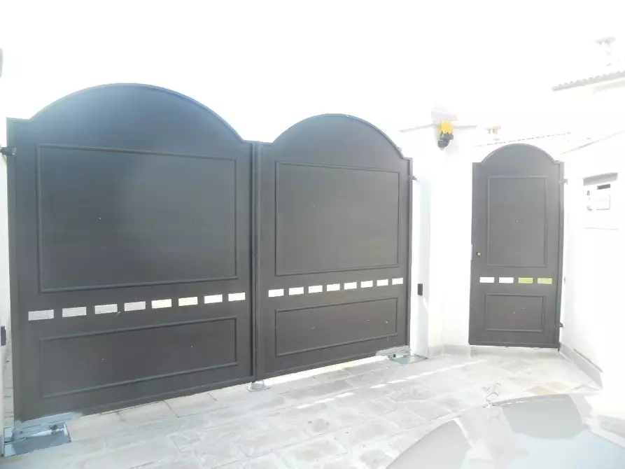 Immagine 74 di Casa semindipendente in vendita  a Castelnuovo Magra