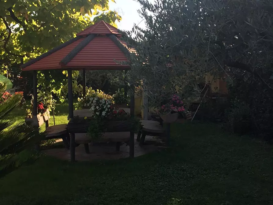 Immagine 37 di Villa in vendita  in Via XXV Aprile a Castelnuovo Magra