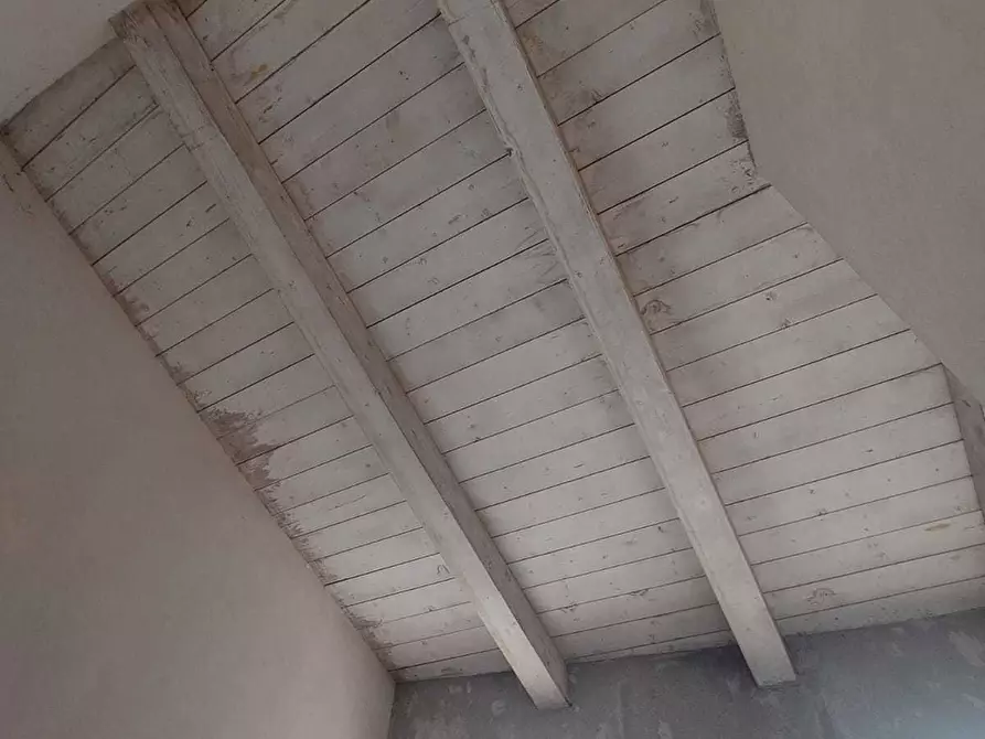 Immagine 22 di Casa semindipendente in vendita  in Via Belvedere 13 a Sarzana