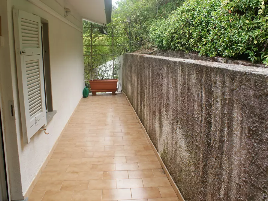 Immagine 4 di Casa semindipendente in vendita  in Via C. A. Fabbricotti 18 a Ameglia