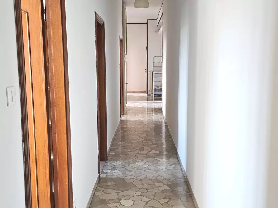 Immagine 6 di Quadrilocale in affitto  a Bologna