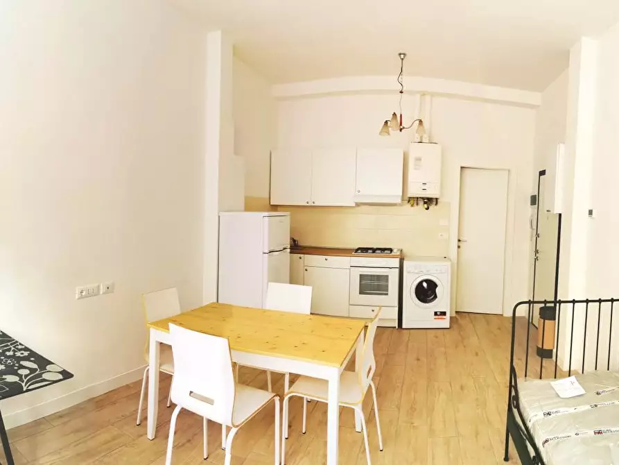 Immagine 3 di Bilocale in affitto  a Bologna