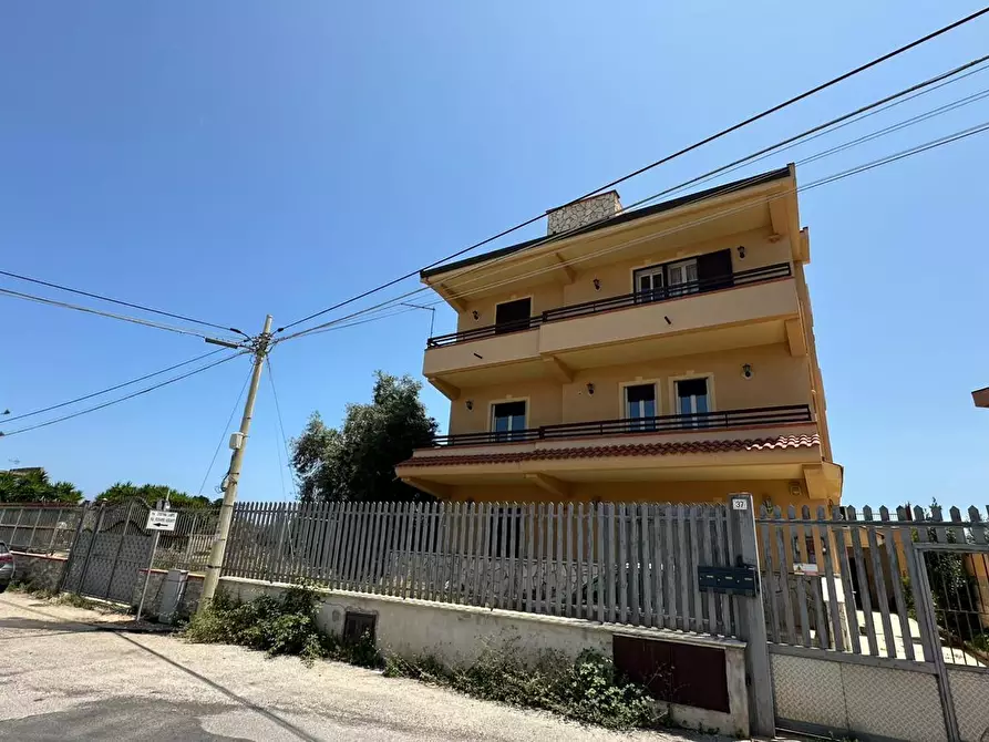 Immagine 1 di Pentalocale in vendita  in Via ST 31 39 a Palermo