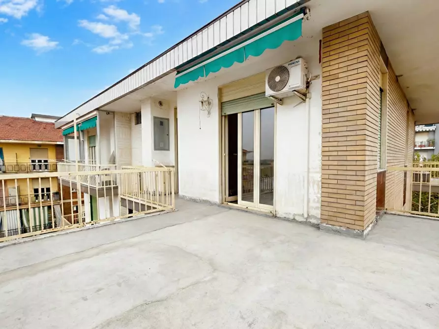 Immagine 15 di Pentalocale in vendita  in Viale Papa Giovanni XXIII 21 a Beinasco