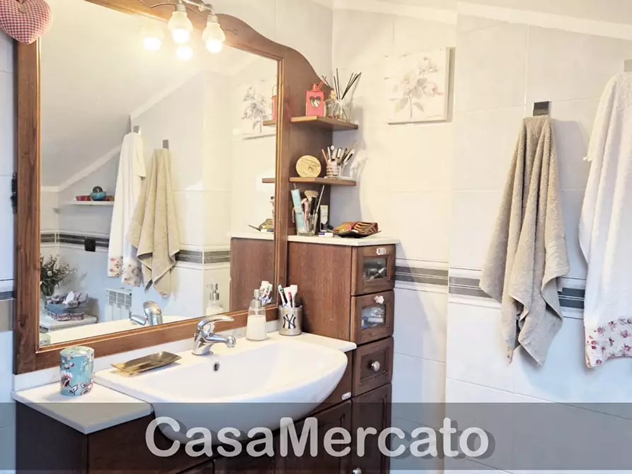 Immagine 46 di Trilocale in vendita  in Via Aldo Gargano a Marino