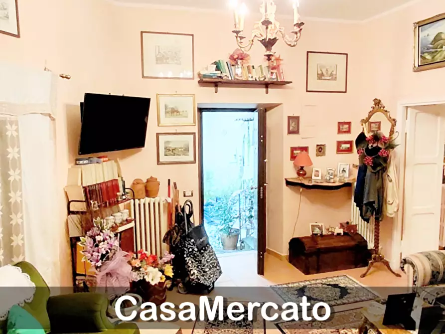 Immagine 5 di Quadrilocale in vendita  in Via dei Condotti a Rocca Di Papa