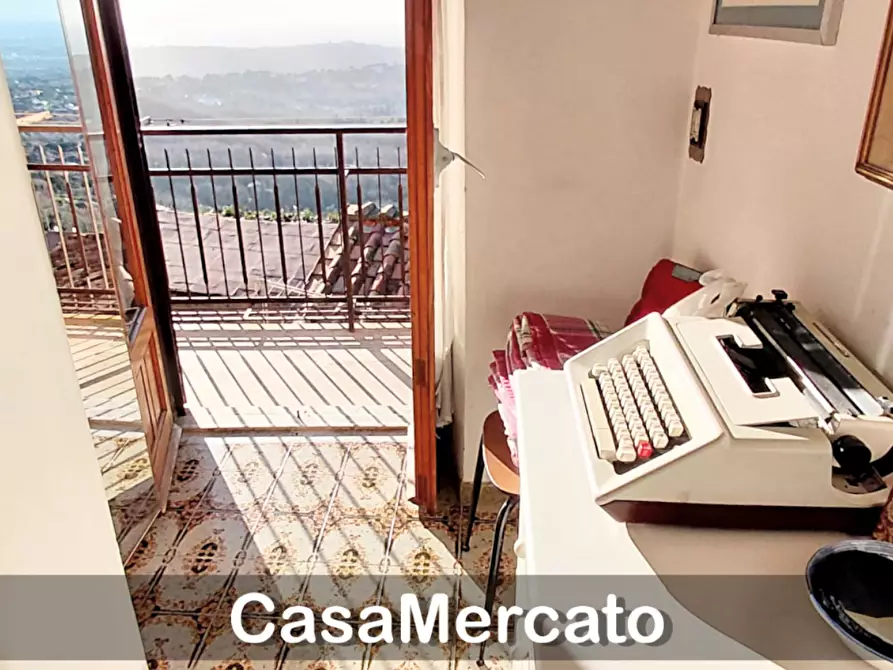 Immagine 10 di Casa indipendente in vendita  in Via Gramsci a Rocca Di Papa