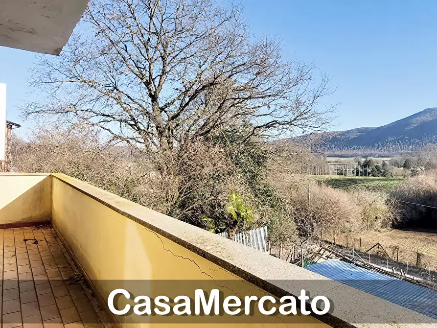 Immagine 18 di Trilocale in vendita  in Via Calabria a Rocca Di Papa