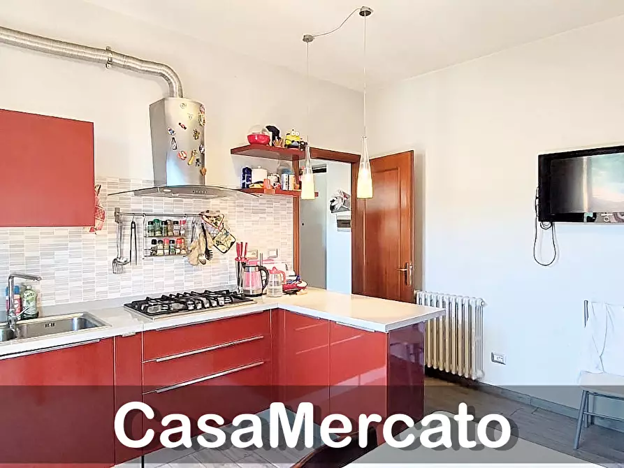 Immagine 11 di Trilocale in vendita  in Via IV Novembre a Rocca Di Papa