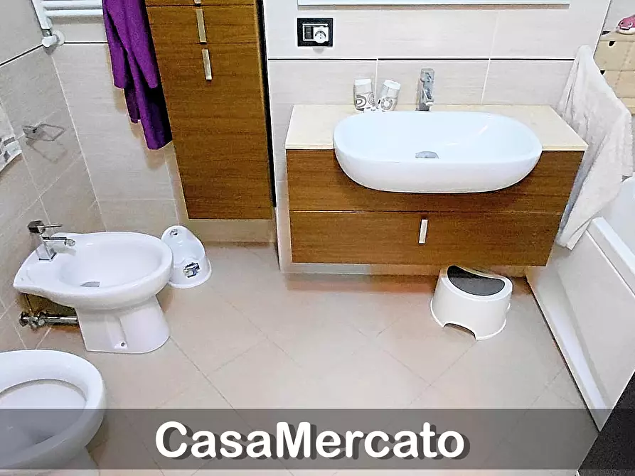 Immagine 23 di Quadrilocale in vendita  in Viale Spagna a Albano Laziale