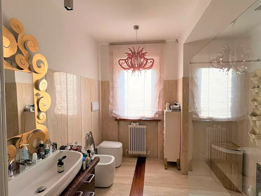 Immagine 14 di Villa in vendita  a Ascoli Piceno