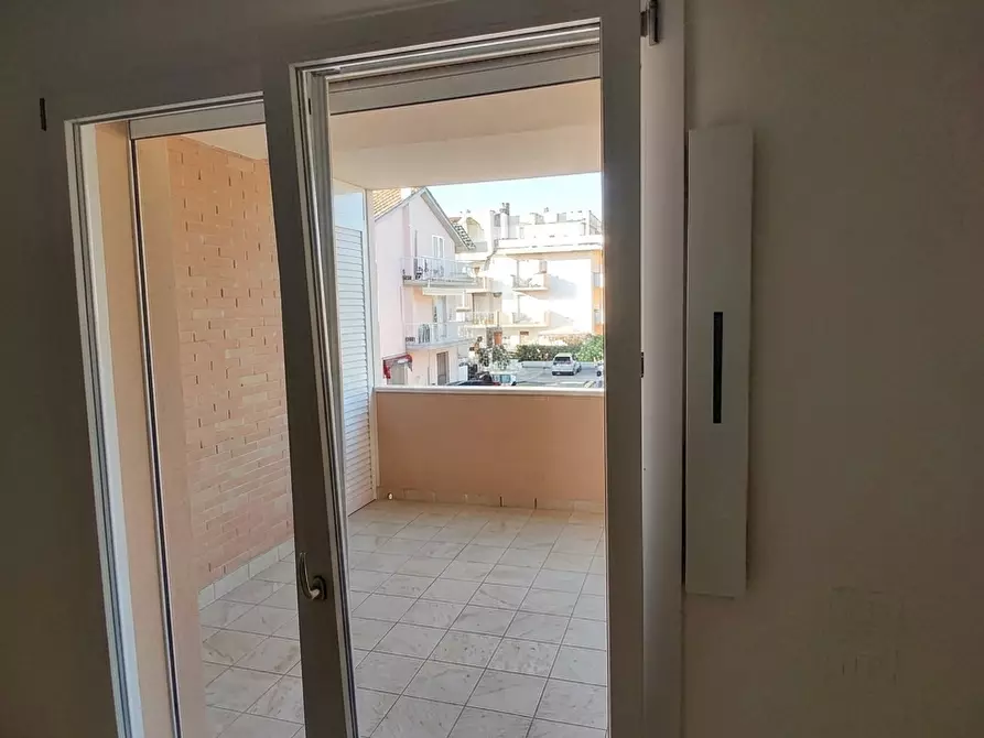 Immagine 8 di Appartamento in vendita  a Grottammare