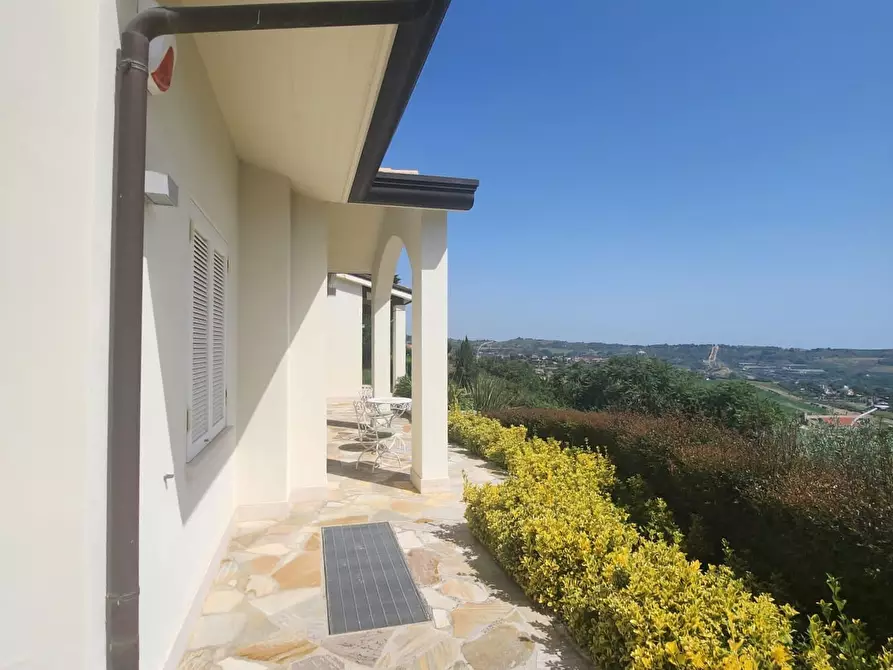 Immagine 95 di Casa indipendente in vendita  a San Benedetto Del Tronto