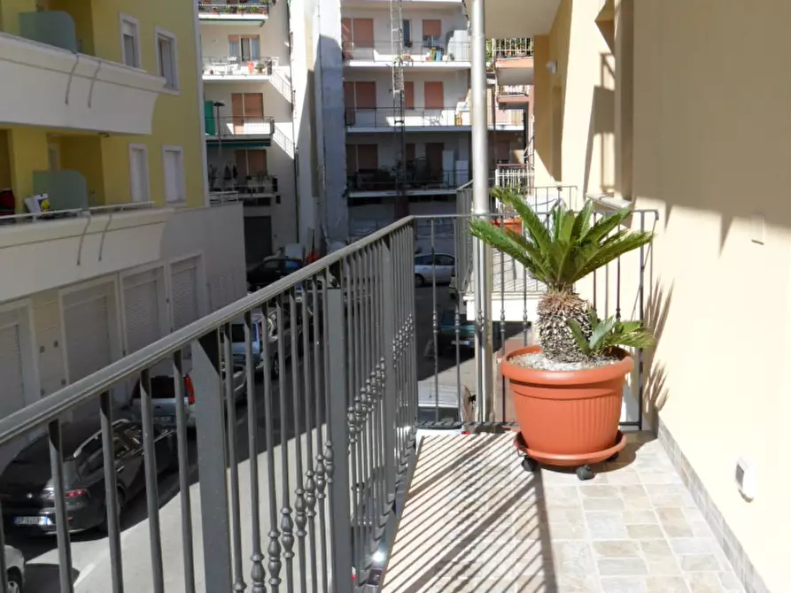 Immagine 18 di Trilocale in vendita  a San Benedetto Del Tronto