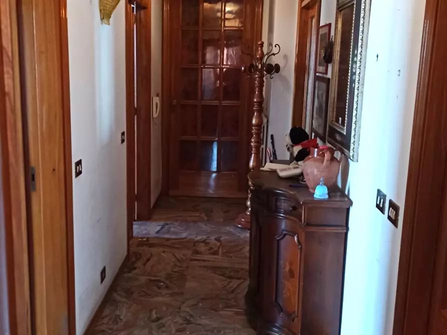 Immagine 11 di Appartamento in vendita  a Grottammare