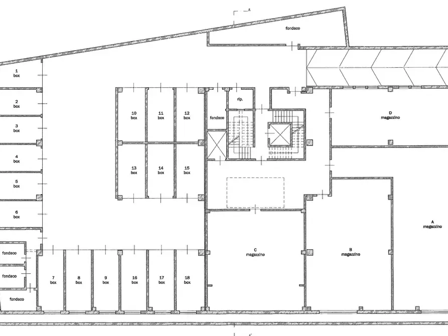 Immagine 9 di Palazzo in vendita  a Spinetoli