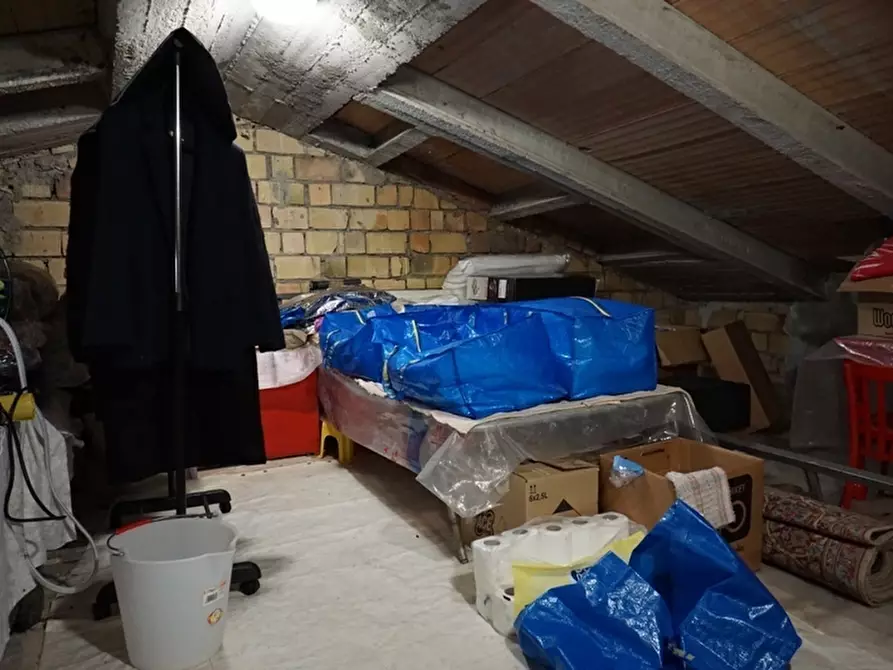 Immagine 84 di Casa indipendente in vendita  a Ascoli Piceno