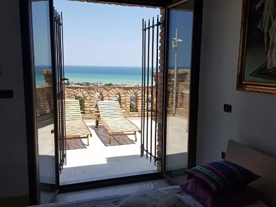 Immagine 16 di Villa in vendita  a Tortoreto