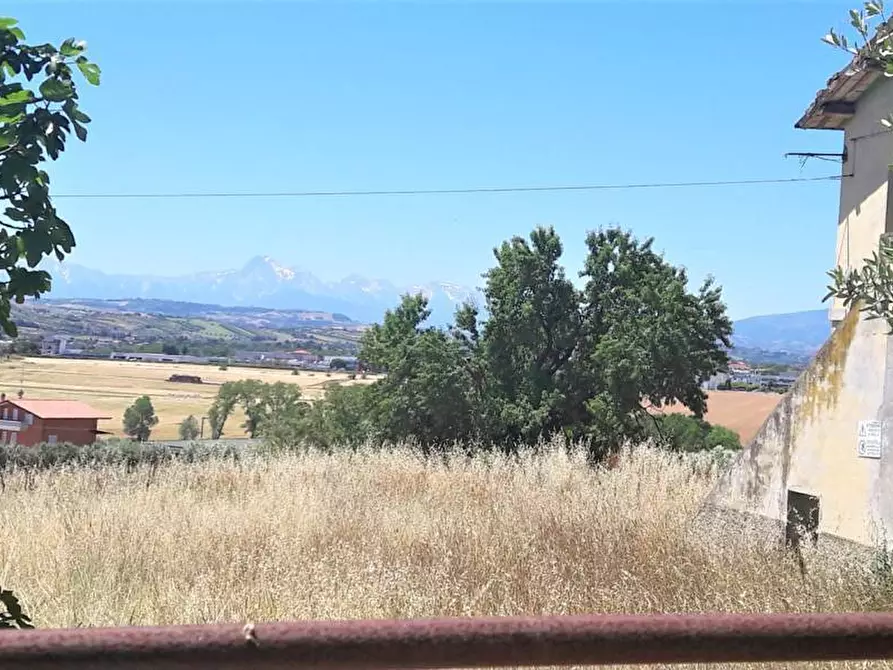 Immagine 1 di Rustico / casale in vendita  in Contrada Civita a Colonnella